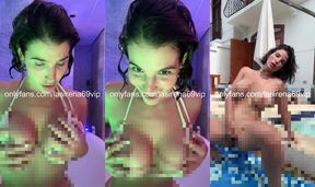 Sensational LaSirena69 Enjoys a Steamy Shower with Her Alluring Curves!