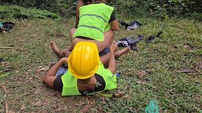 obra parada, cu arrombado! operarios meteram pesado em pleno dia do trabalhador.