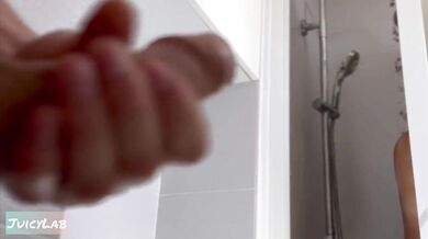 Caught me Jerking off While She Showering , Lick And Fuck her Meaty Pussy