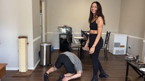 Hard Ballbusting with Heavy Boots