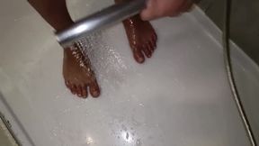 Twink Is Cleaning Dirty Feet
