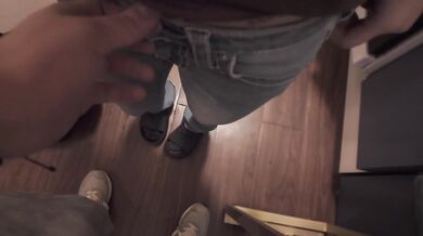 A lonely girl receives help from a stranger at the laundromat…