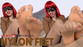 MISTRESS KEOPE: Nylon Feet - HD