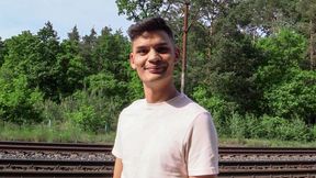 Czech dudes fuck in the wood and one makes money