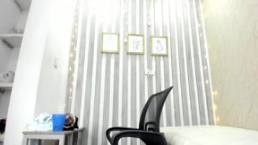 Yenny Smith Private Show
