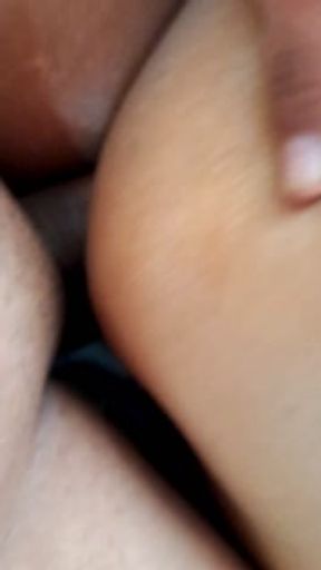 Por el culo de mi vecina estira