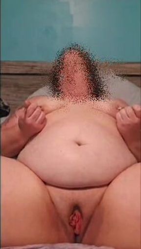 Squirting Pussy From Paint Brushes on Nipples