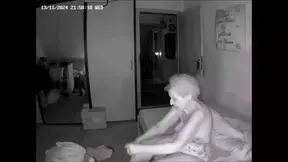 German granny wanks off in front of hot milf mom