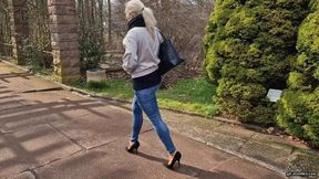 my High Heel is too big and i losing my shoe HD wmv 1920x1080