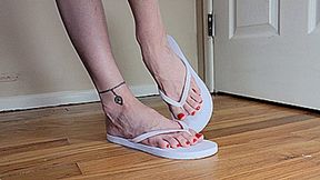 Sexy Flip Flop Dangling (HD 1080p MP4)