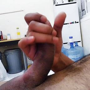 Indian guy mastrubating ina dirty dick