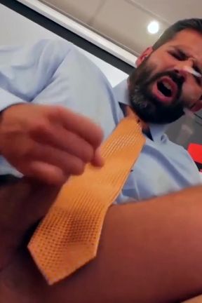 MENATPLAY - Hunk Dani Robles and Max Duro anal breed in office