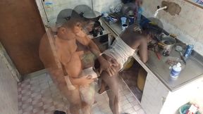 botando no cu da mulata na cozinha