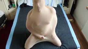 carmen nylonjunge ist notgeil auf nylon encasement