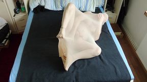 carmen nylonjunge ist notgeil auf nylon encasement