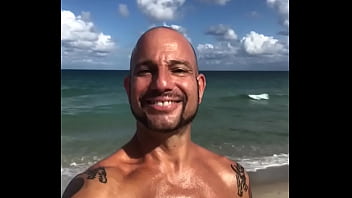 BEACH BODY