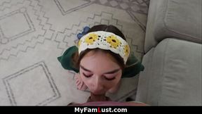 Della Cate Wants a Share of The Extra Cash for Her Help - myfamlust