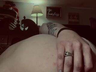 Screwing Myself and Making Myself Cum