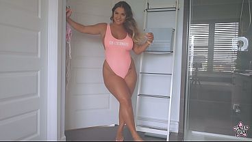 Latina Bikini Solo masturbation