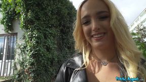 Nice teen blondie POV porn scene