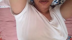 SOMEONE MESS UP MY TIGHT PUSSY, meanwhile I masturbate alone, REAL HOMEMADE AMATEUR.