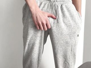 Sweatpants Play: Jerking My Thick Pretty Shlong to a Giant Finish!