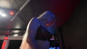 Sexy Sam and Her Bulltoy