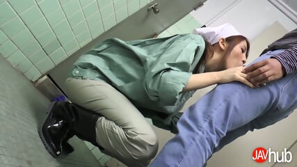 JAVHUB Busty Janitor Maki Koizumi sucks a hard cock