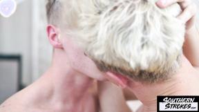 ”SOUTHERNSTROKES Blond Teen Marcus Paradise Barebacks Nick Starlight Butt”