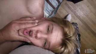 Far barebacks jomfru twinks Tyler Blues stramme røv