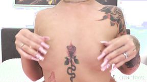 ”Alt Goth Beautiful Babe Luna Legend Fucks Her Shaved Muff with a Pink Dildo”