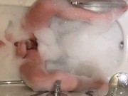 Shemale masturbating in the bathtub