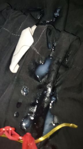 My bf cum on my Brazzer when I m not available