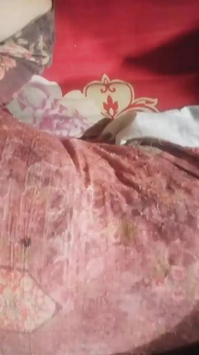 I found Bhabhi alone and raised Bhodar Jala