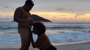 no reveillon afilhado estourou o champanhe dentro da casada