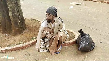 O MORADOR DE RUA DOTADO ME FODEU