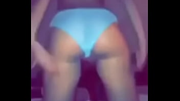 Arta Elezaj twerk n&euml_ Dubai