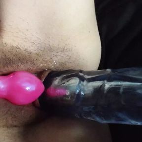 Tight pussy gets fucked with long vibrator