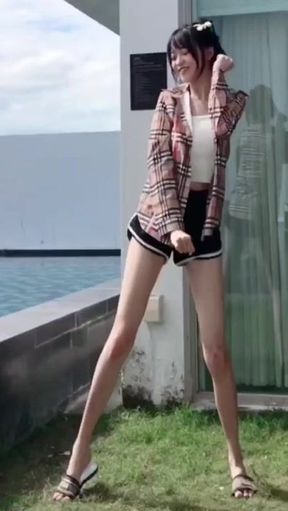 Leggy tall china model softcore video