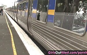 Amateur Australian couple bedroom sex