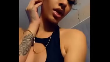 I am very good sucking big cocks love to make guys cum a lot none stop not a fucking loser