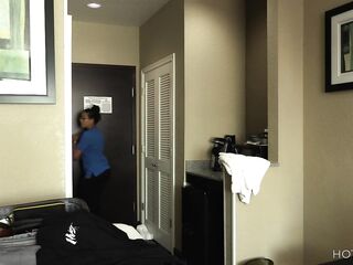 ROOM SERVICE! EMPLOYEE IS HELD BY THE GUEST DURING THE TIME THAT CLEANING THE 4TH