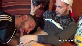 bon plan sket and sneaker en mode pacha sur le canape