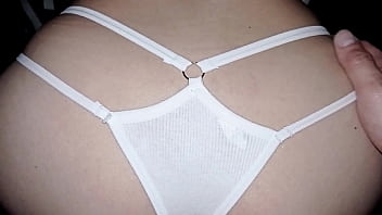 xxx hijastra se deja follar por primera vez sexo anal suave