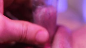 Huge clit pump & cock job destroys her slitsurfing orgasm