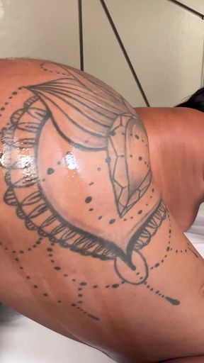 Le Farias Loves Monster Cock