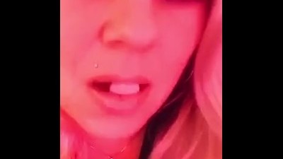 Spucke Spitting Playing Candy Fetisch - ASMR