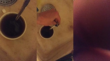 Piss on coffee👅