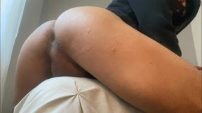 10 INCHES IN THE ASS