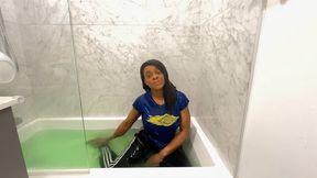 Ivy's Slime Bath